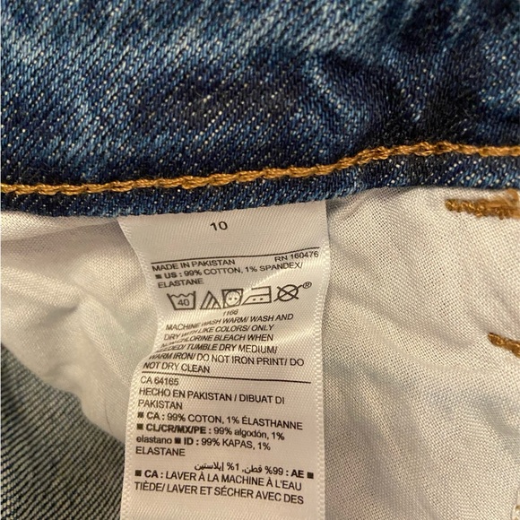 NWT Old Navy Flare High Rise Anke Jeans. - Picture 5 of 6